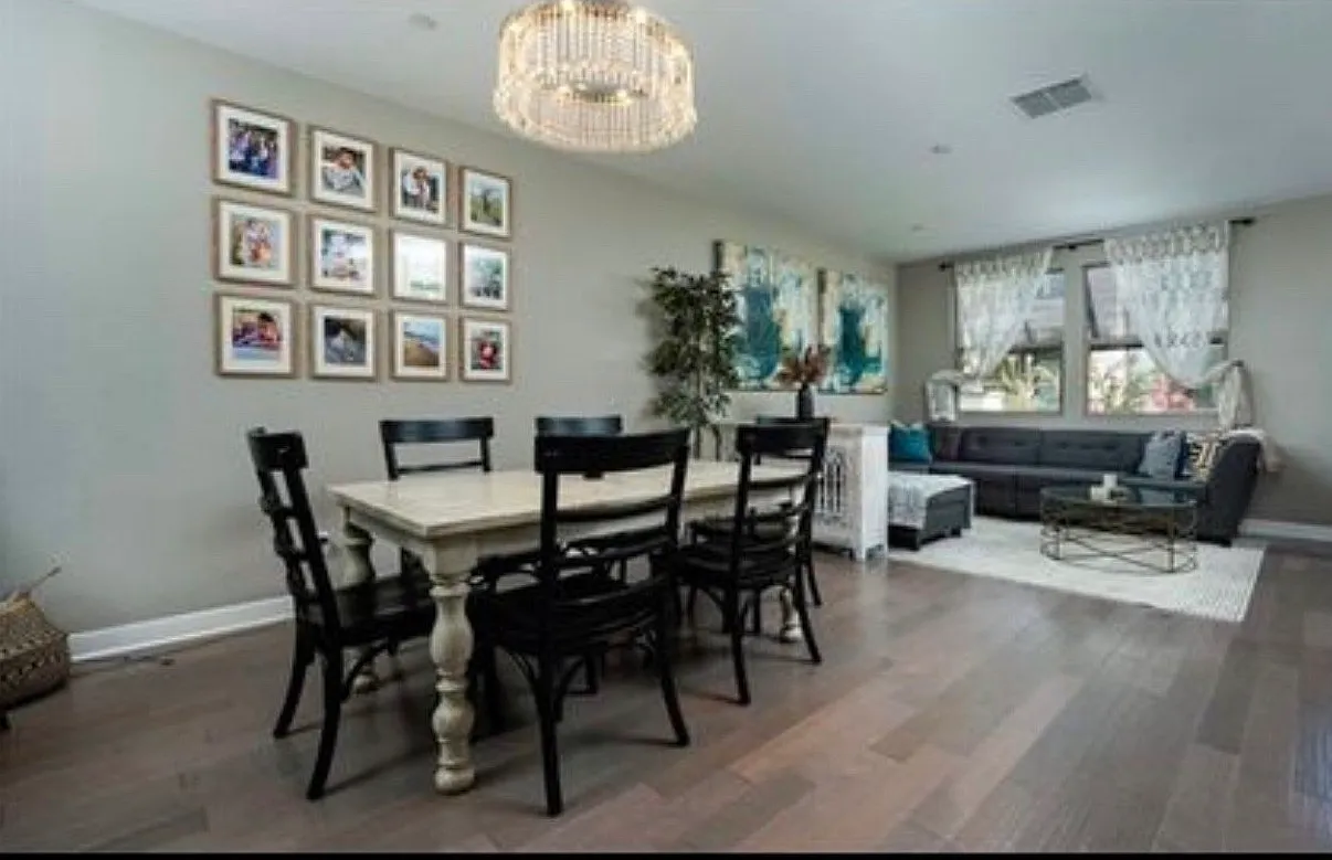 3 bed, 3.5 bath, 1787 sqft, $3,950 — Photo 4