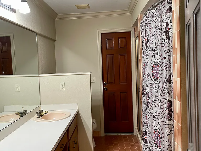 1626 Hollingsworth Crk — Photo 22