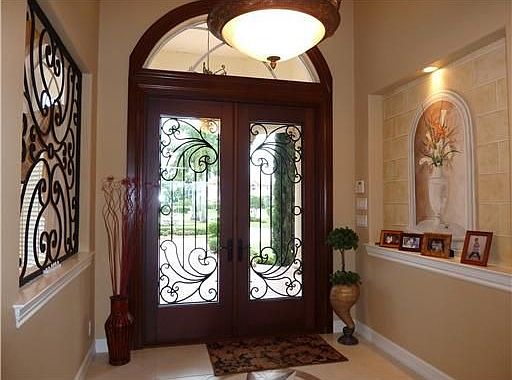 Home For Sale In Sherbrooke Estates