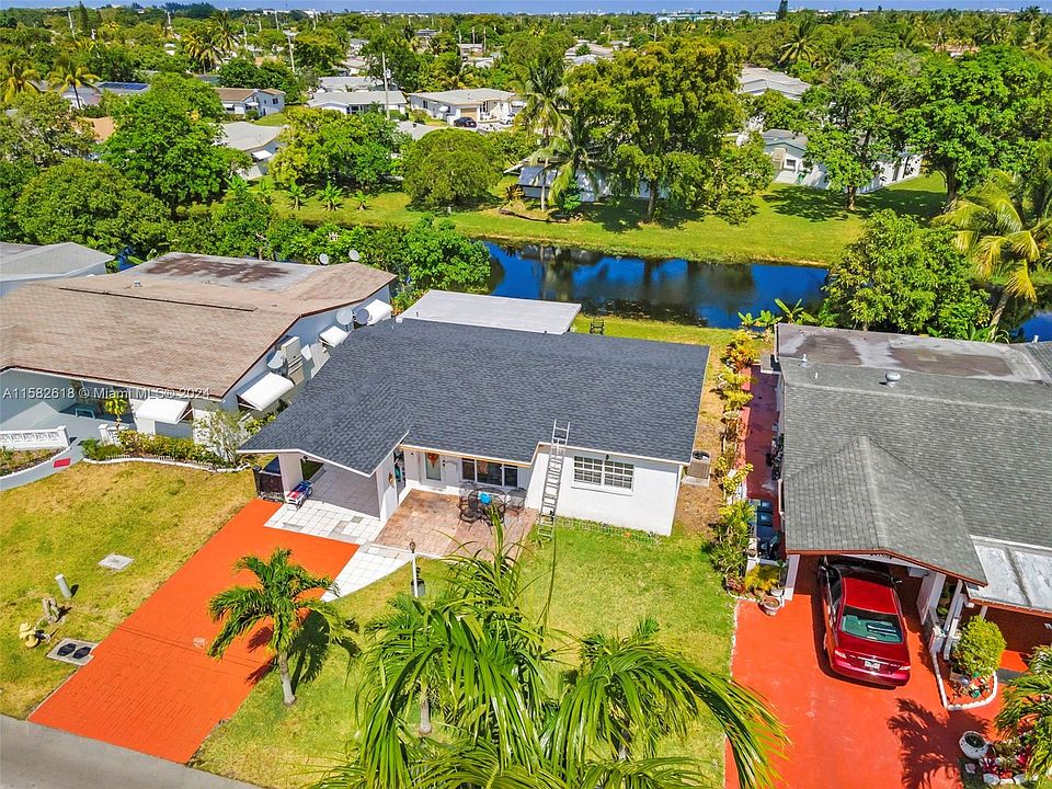 1st image of 4200 NW 52nd Ave