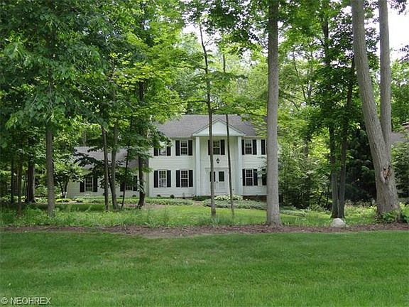 2nd image of 3606 Autumn Tree Dr