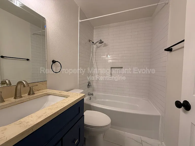 6502 E Grandview Dr — Photo 22