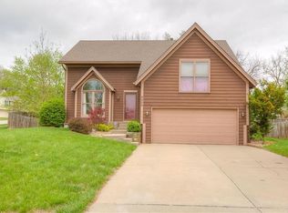 9906 NW 86th St, Kansas City, MO 64153