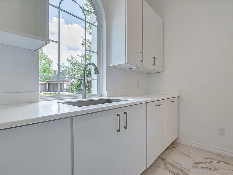 3218 Rosemary Park Ln — Photo 16