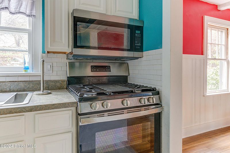 4th image of 26 Gillen Terrace