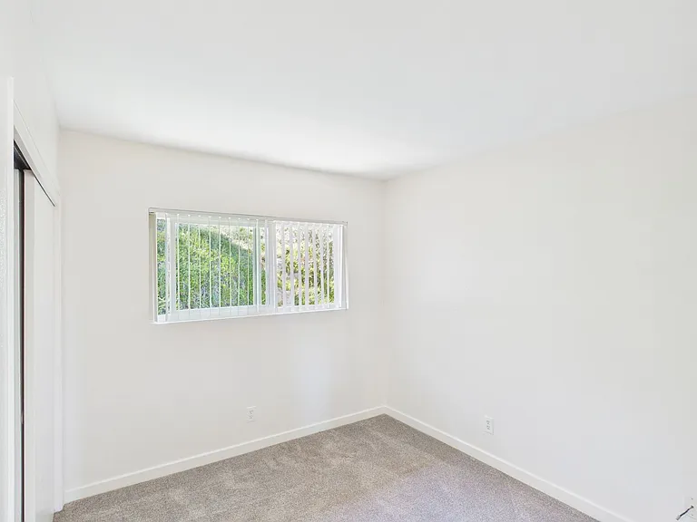 298 Eddie Dr — Photo 19