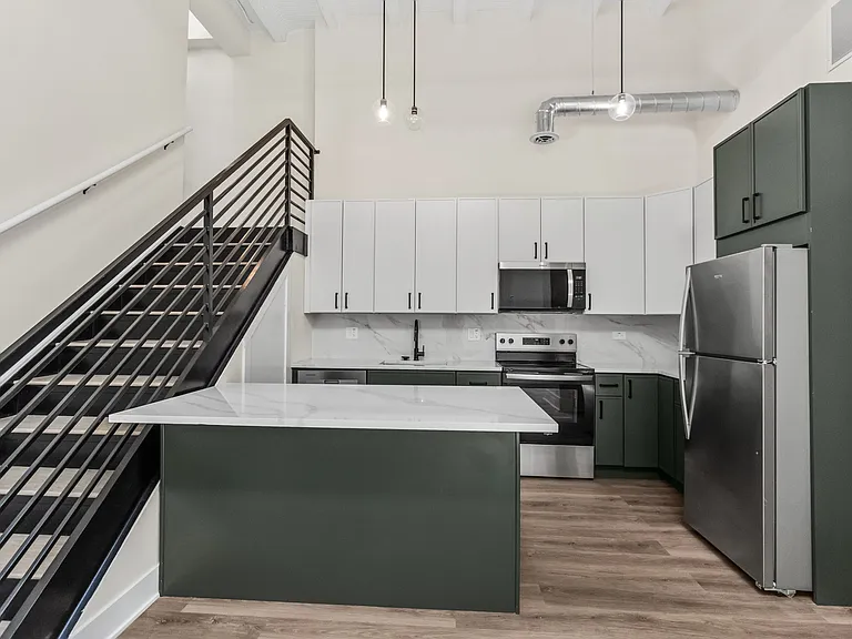 Temple Lofts — Photo 2