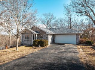 402 Kansas St, Waynesville, MO 65583