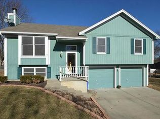 106 Roller Ct, Platte City, MO 64079