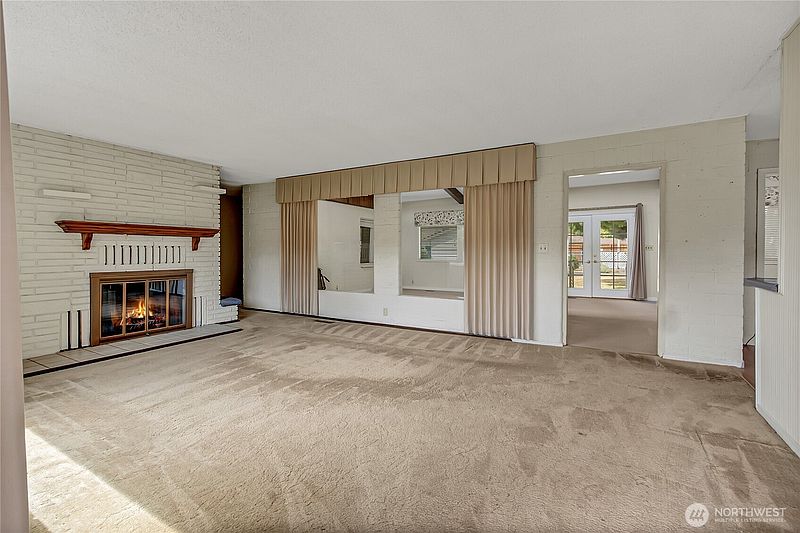 3rd image of 415 R Street NE