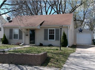 2255 S 48th St, Lincoln, NE 68506
