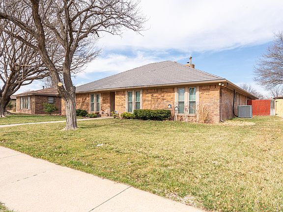 2nd image of 6810 Montague Dr