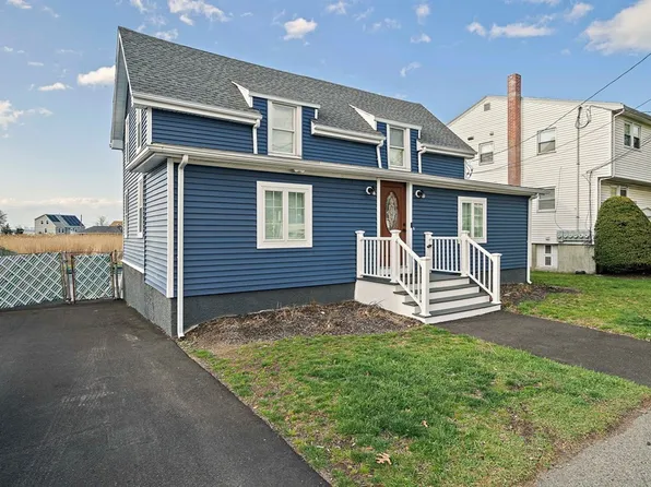 10 Curlew Rd, Quincy, MA 02169