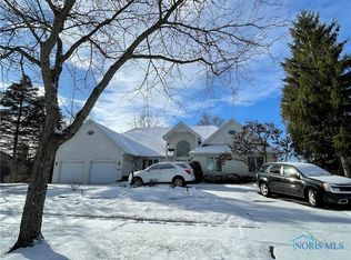 5757 Little Farms Ct, Sylvania, OH 43560