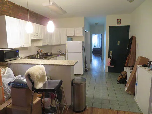 Rented by Space Real Estate | media 38