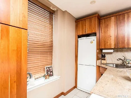 Sold by Douglas Elliman | media 13