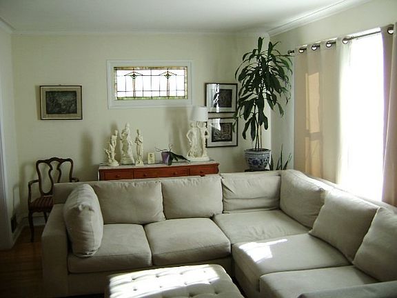 4th image of 6150 W Cornelia Ave