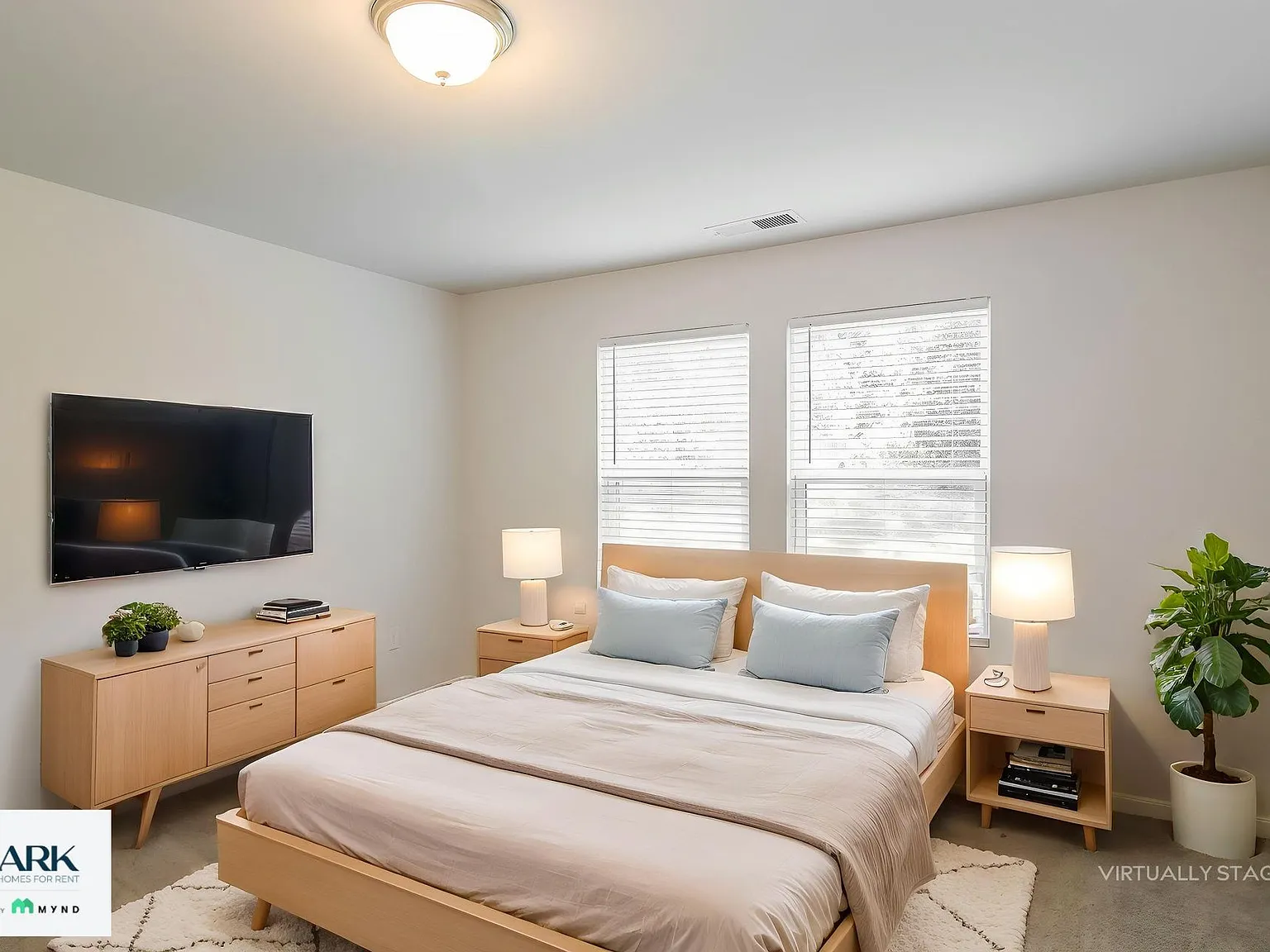 4 bed, 2.0 bath, 1601 sqft, $2,195 — Photo 4