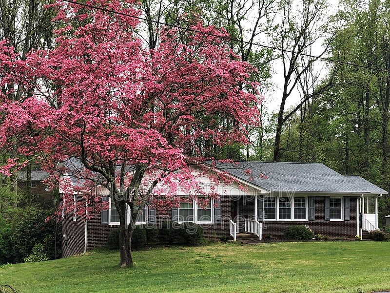 1st image of 101 Flamingo Dr