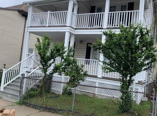 550 Main St #2, Medford, MA 02155