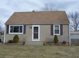 25 Tenney St, Chicopee, MA 01013