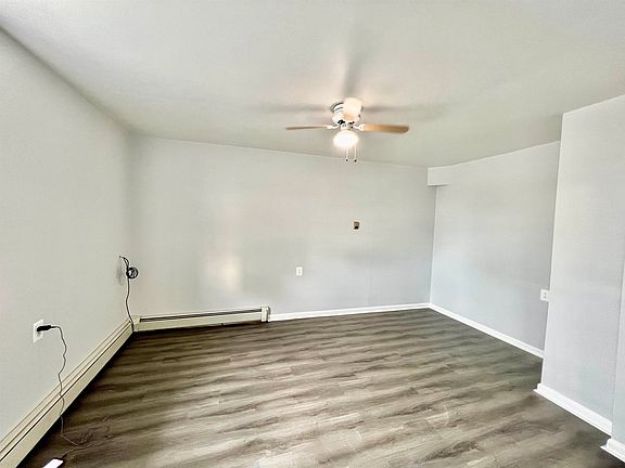 2nd image of 243 Liberty Ave #G