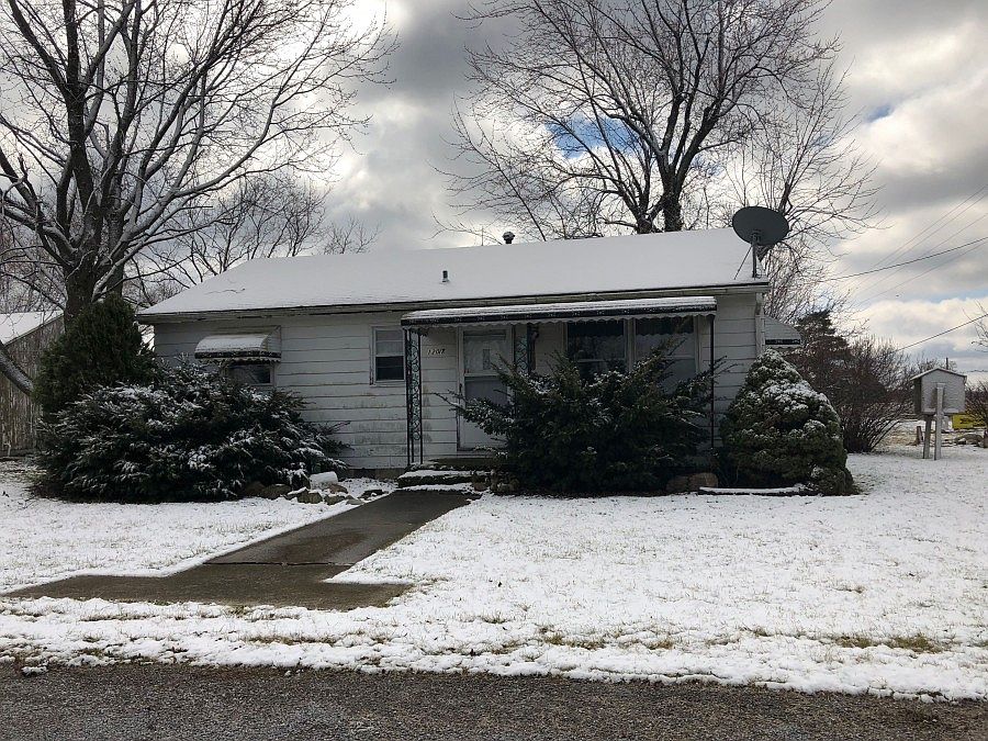 1st image of 12017 Township Road 40