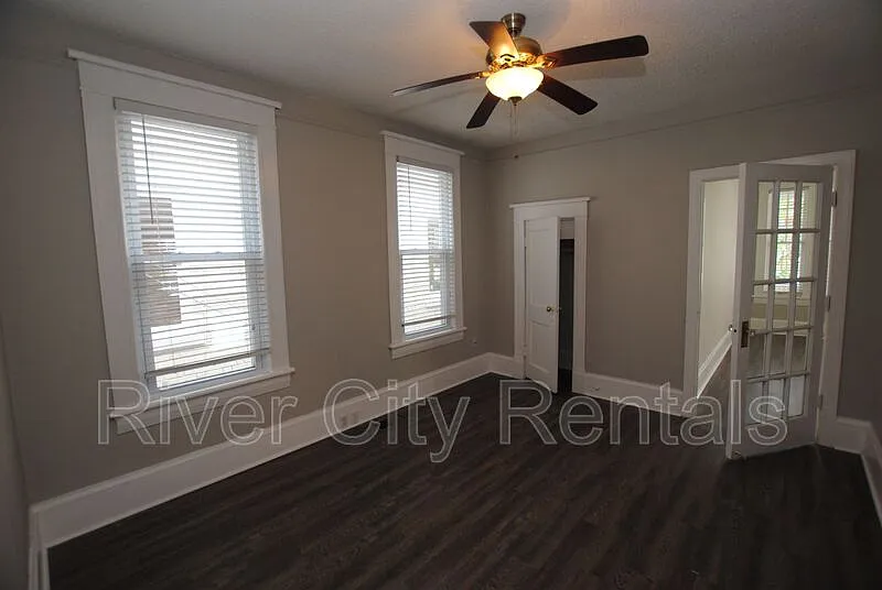 2 bed, 1.0 bath, 1152 sqft, $1,599 — Photo 3