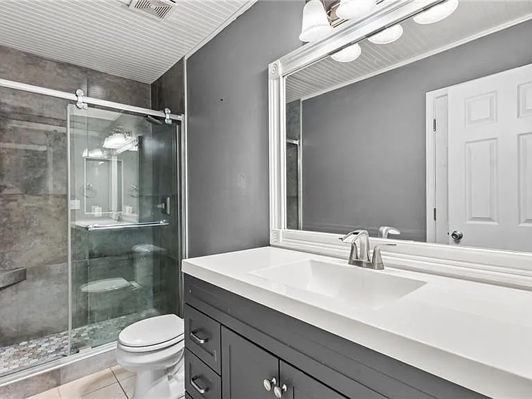 405 Christopher Ln — Photo 19