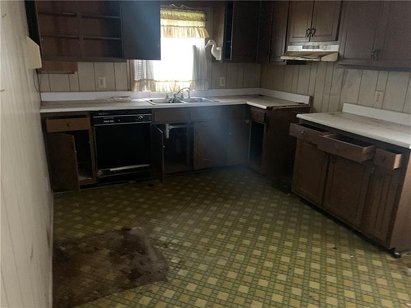 2nd image of 1254 Hartley St