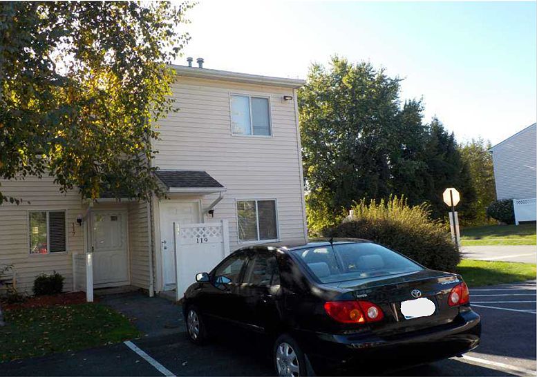 1st image of 119 Gregory Ct