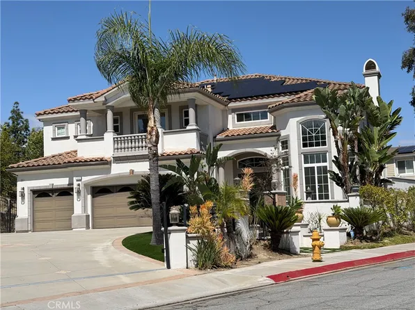 18665 Seabiscuit Run, Yorba Linda, CA 92886