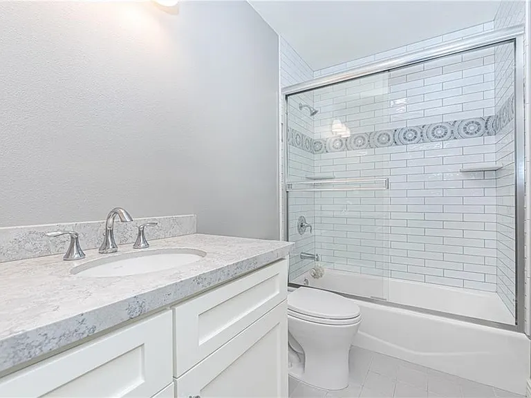 1808 W Balboa Blvd #B — Photo 16