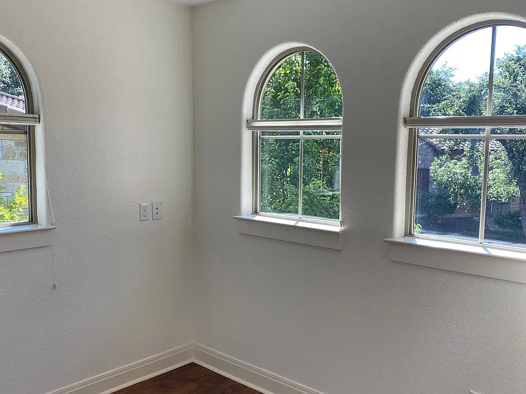 4312 Falconhead Nest Dr — Photo 34