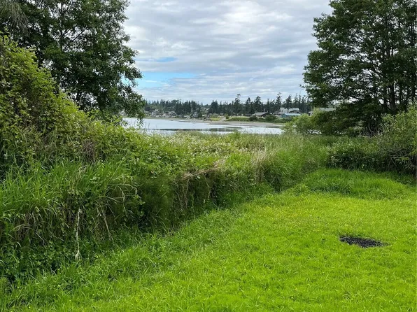 3105 59th Place NW, Tulalip, WA 98271