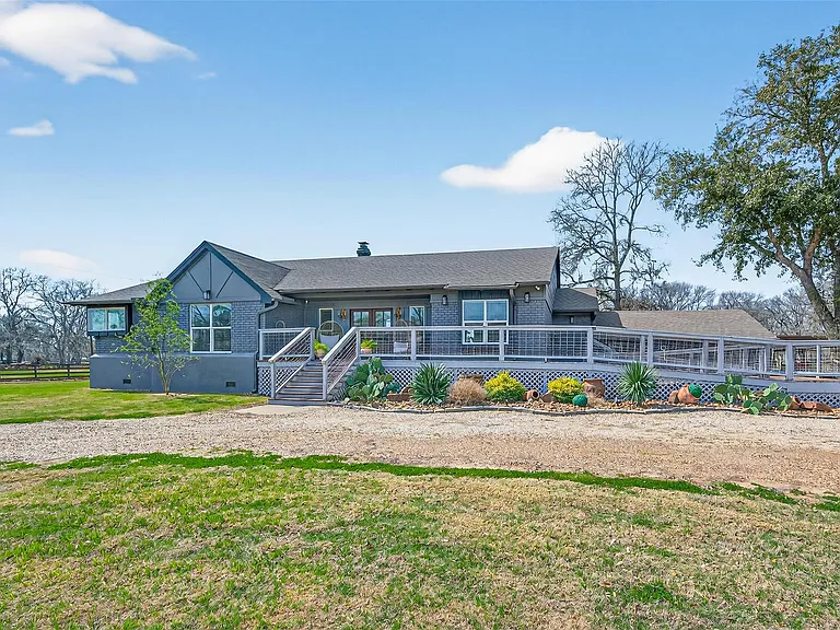 7019 Oak Ln — Photo 44