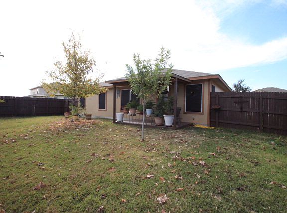 4th image of 3581 Tilden Trl