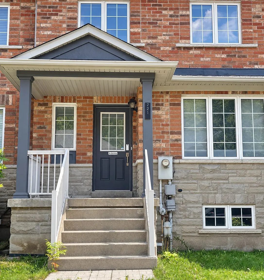3 bed, $3,700 — Photo 1