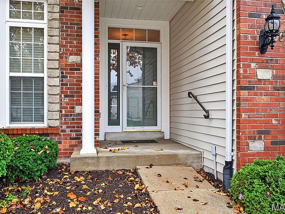 2nd image of 83 Eagle Cove Pl