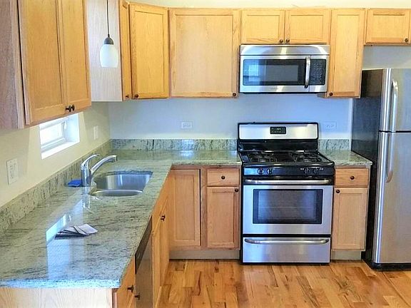 2nd image of 3637 W Belmont Ave #1