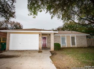 124 Meadow Lark, Converse, TX 78109