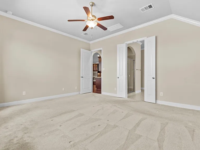 3704 Ashbury Rd — Photo 10