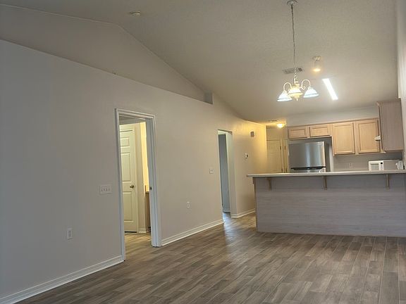 2nd image of 7970 Stonebrook Dr