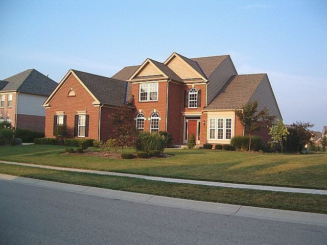 1st image of 4566 River Thames Way