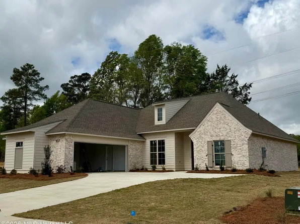 202 Benners Ln, Madison, MS 39110
