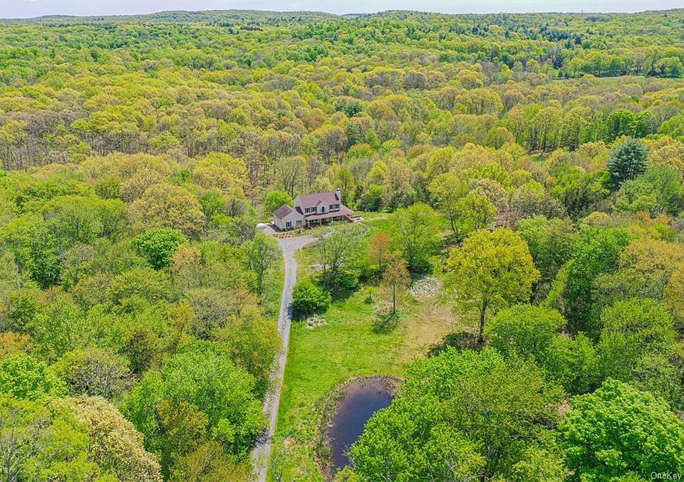 656 Traver Road, Pleasant Valley, NY 12569 MLS H6244794 Zillow