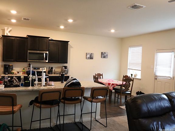 4th image of 3930 Turtle Creek