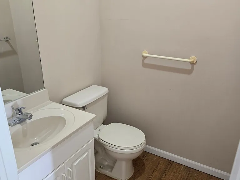 1067 Manitou Dr #207 — Photo 5