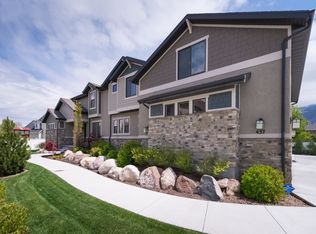 437 E Whisperhollow Cir, Draper, UT 84020