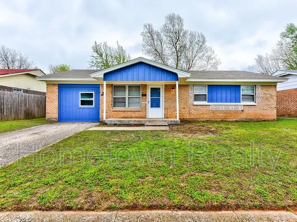 1308 McDonald Dr, Midwest City, OK 73130